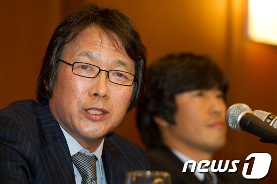 조광래 전 한국 축구대표팀 감독이 대구FC 대표이사에 도전장을 던졌다. © News1 DB