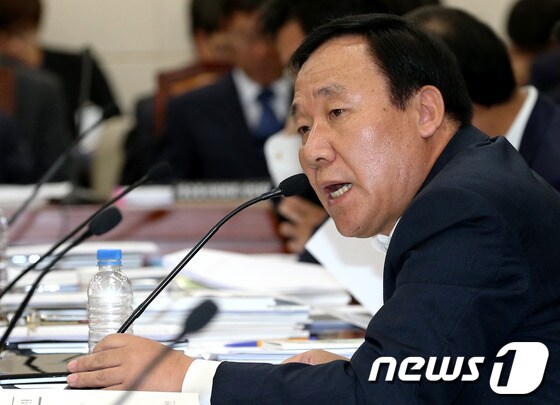 염동열 새누리당 의원. 2012.10.09/뉴스1 © News1