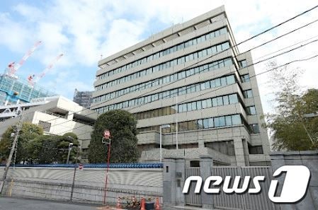 도쿄 치요다구에 위치한 조총련 중앙본부 전경/사진=지지통신 © News1 2013.03.26/뉴스1 © News1