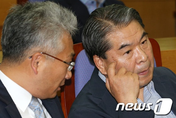 박선원 전 청와대 통일외교안보전략비서관(왼쪽).2013.7.1/뉴스1