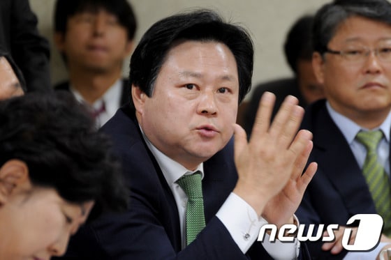 강기윤 새누리당 의원. 2014.10.10/뉴스1 © News1 윤창완 기자