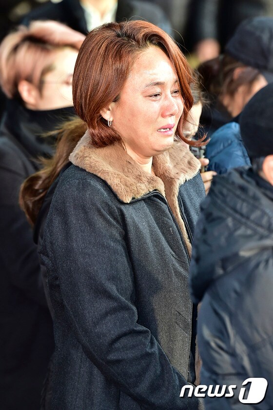 이경실 측이 남편의 성추행 혐의와 관련해 입장을 전했다. © News1star 김진환 기자