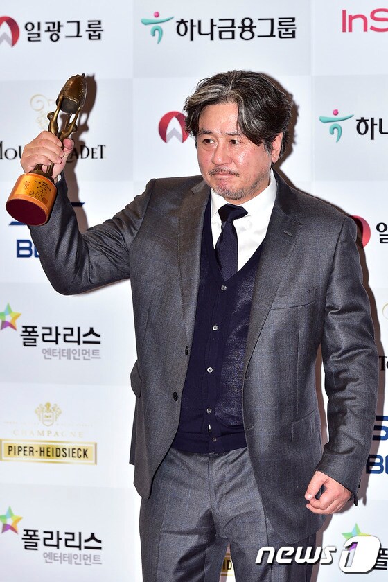 '남우주연상' 최민식, 포효하는 '이순신'