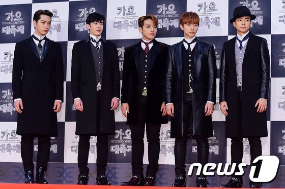 2PM 멤버 전원이 JYP와 재계약을 맺었다. © News1스포츠 DB