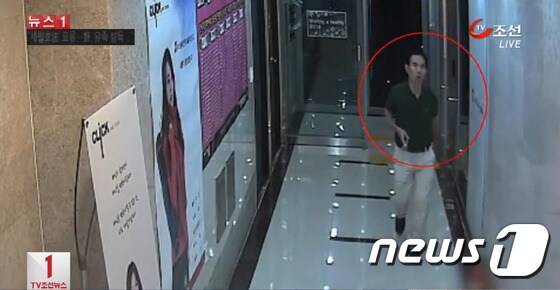 경찰 &quot;김수창 CCTV 속 인물과 맞다…음란행위 5차례&quot; 충격
