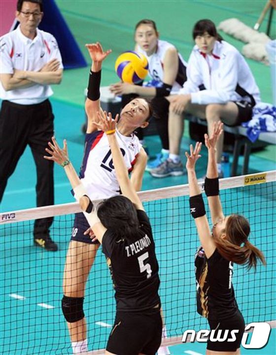 여자배구 대표팀의 김연경이 2014 인천 아시안게임 금메달을 자신하고 있다. © News1