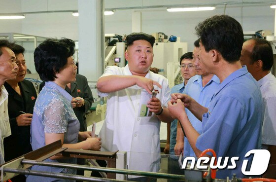 북한 김정은 노동당 제1비서 (노동신문) 2014.8.7/뉴스1 © News1