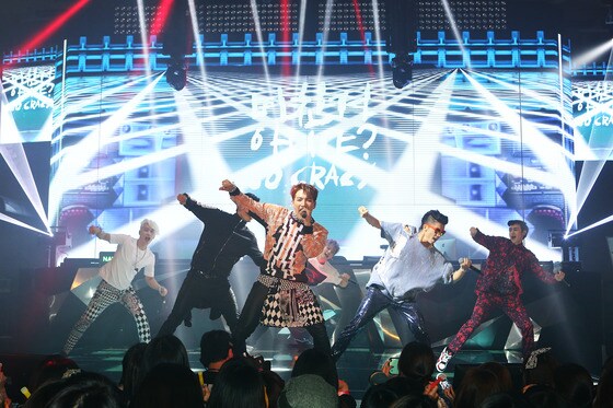 2PM이 신곡 '미친거 아니야?'로 컴백했다. © JYP엔터테인먼트