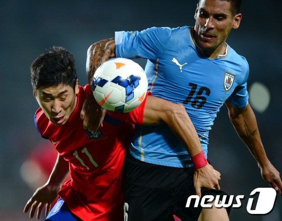 한국 축구대표팀의 이근호가 카타르 리그 데뷔골을 터트렸다. © News1