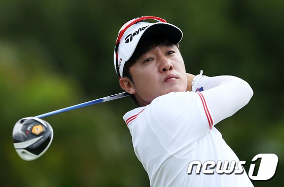 박성준(29)이 미국프로골프(PGA)투어 휴매너 챌린지 3라운드 공동 9위에 올랐다. © AFP=News1