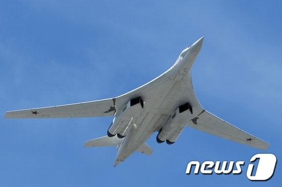 러시아의 장거리 제트 폭격기 TU-160.© AFP=뉴스1