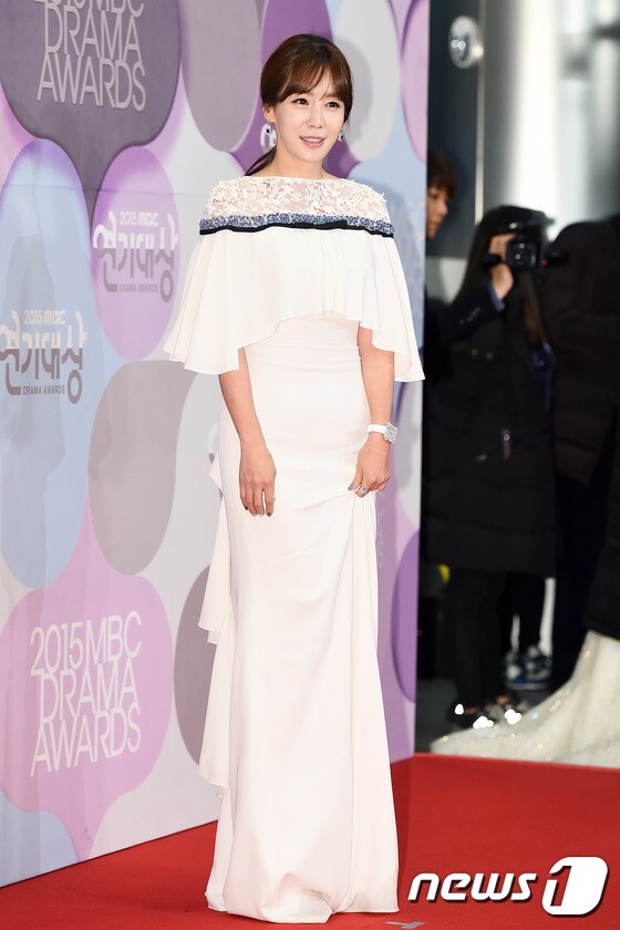 배우 김정은이 오는 3월28일 미국에서 결혼식을 올린다. © News1star 고아라 기자