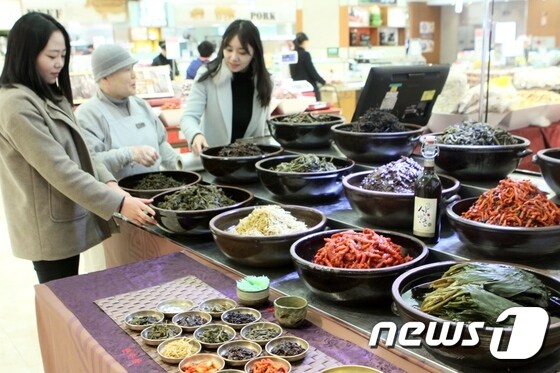대전시는 오는 26일 오전 11시 시청 남문광장에서 ‘제3회 대전음식문화 한마당’을 개최한다.© News1