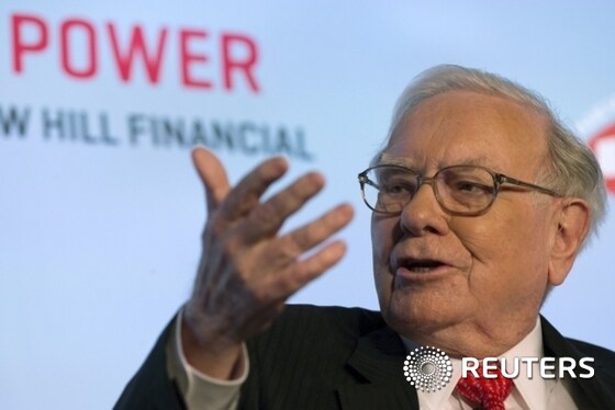 Warren Buffett, chief executive officer and chairman of Berkshire Hathaway Inc, speaks at a National Auto Dealers Association event in New York