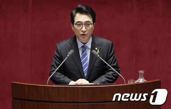 박수현 새정치민주연합 원내대변인. 2015.4.14/뉴스1 © News1 오대일 기자