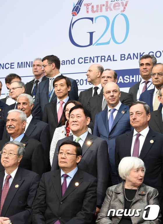 최경환 부총리, G20 재무장관·중앙은행 총재회의 참석
