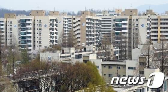 서울 강동구 둔촌주공 아파트단지 모습 © News1 정회성 기자
