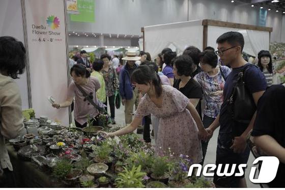 지난해 엑스코에서 열린 제6회 대구꽃박람회 모습/뉴스1 자료 © News1