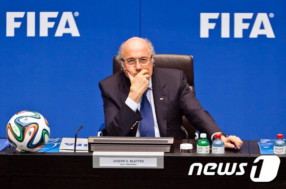 FIFA 총회가 그대로 진행된다. 블래터 현 회장의 5선 여부에 관심이 집중되고 있다. © AFP=News1