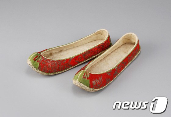  당혜(唐鞋), 20세기 초, 중요민속문화재 제265호 © News1