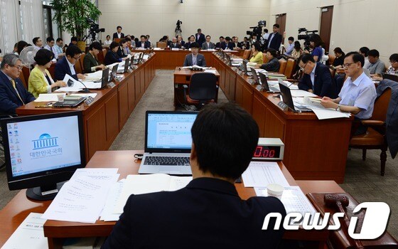 중동호흡기증후군(메르스) 대책 특위 전체회의./뉴스1 © News1 양동욱 기자