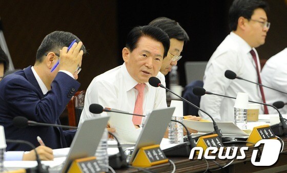 김한표 자유한국당 의원. © News1 여주연 기자