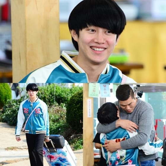 김희철이 17일부터 1박2일로 진행되는 '꽃놀이패'를 촬영 중이다. © News1star / SBS