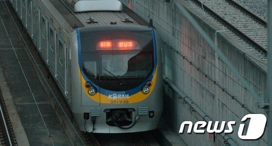 분당선 왕십리행 열차 /뉴스1 © News1 박지혜 기자