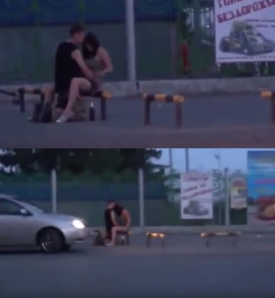 러시아 커플이 공공장소에서 애정행각을 나누는 장면이 포착됐다. © News1star / 유튜브 캡처