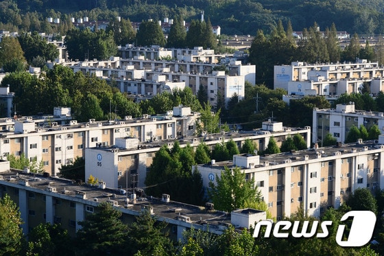 강남권 재건축 아파트 단지의 모습(뉴스1 자료사잔)© News1 임세영 기자