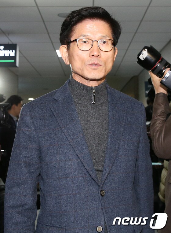김문수, 與 비박 잠룡들과 '최순실 사태' 논의