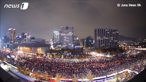 타임랩스로 본 100만개의 촛불 (시민 오정환 제보) © News1 황덕현 기자