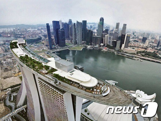 싱가포르 마리나 베이 샌즈 호텔(이미지제공=세양여행사)© News1