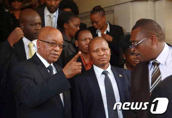 제이곱 주마 남아공 대통령(왼쪽) <자료사진> © AFP=뉴스1