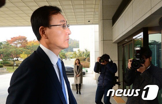 김수남 '모든 의혹을 밝히겠다'