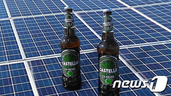 한화큐셀이 이탈리아 맥주업체의 현지 양조장에 태양광 모듈을 공급한다. © News1