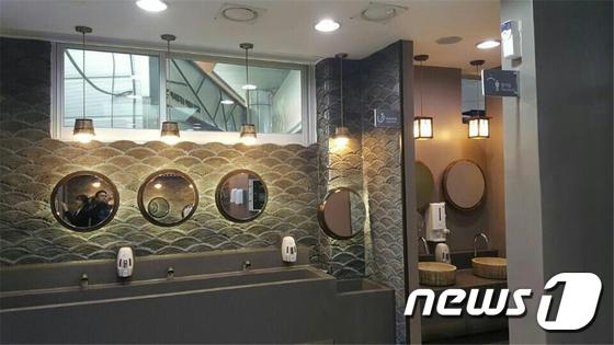 호남고속도로 이서휴게소 고객화장실이 호텔급 수준으로 바뀌었다.(이서휴게소제공)2016.12.8/뉴스1© News1