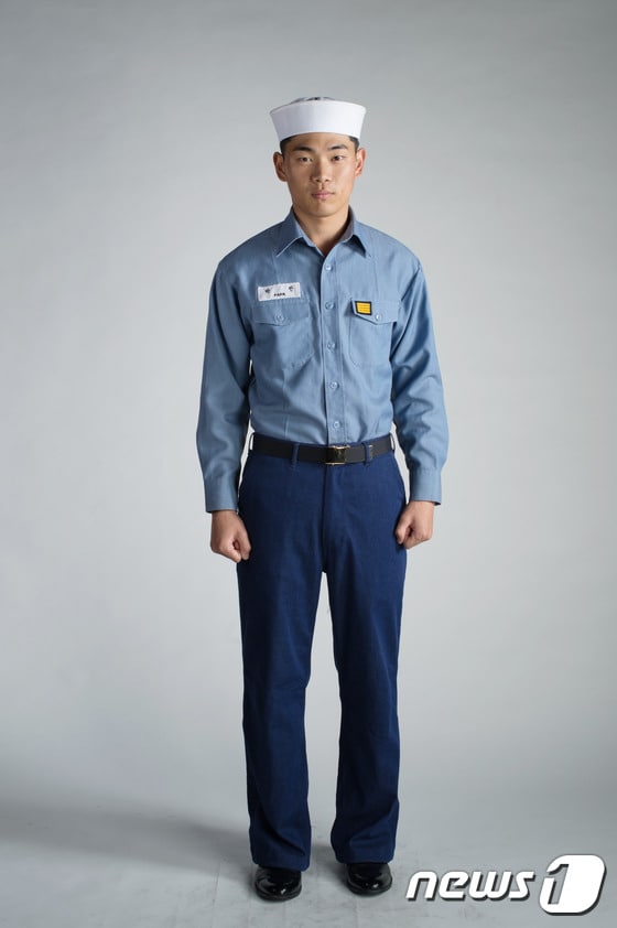 해군 수병의 근무복(해군제공) © News1