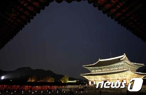 경복궁 근정전 야경. 사진-문화재청 © News1