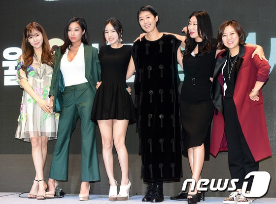 '언니들의 슬램덩크'가 프로젝트 걸그룹 '언니쓰'를 선보였다. © News1star/ 권현진 기자