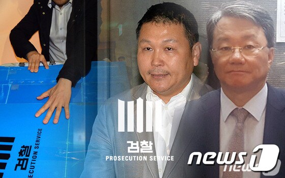 정운호 전 네이처리퍼블릭 대표(왼쪽)와 홍만표 변호사. © News1