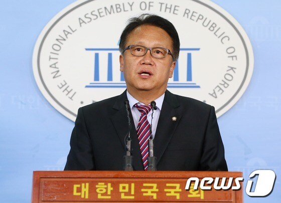 민병두 더불어민주당 의원. © News1 송원영 기자
