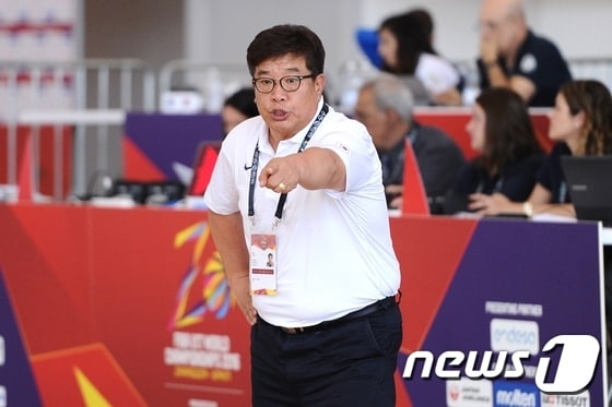 17세 이하 남자 농구대표팀 오세일 감독. (대한농구협회 제공) © News1