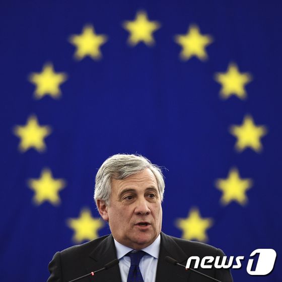 유럽의회 새 의장에 선출된 이탈리아 안토니오 타야니. © AFP=뉴스1