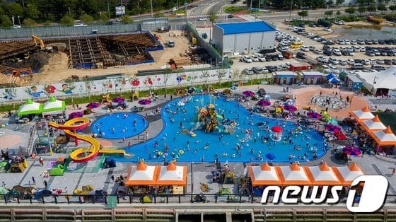 전북 군산시 소룡동 야외수영장.© News1