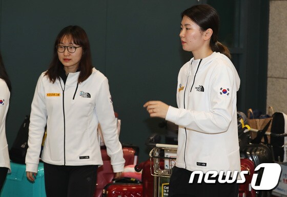 한국 쇼트트랙 대표팀 최민정(왼쪽)과 심석희. /뉴스1 DB © News1 임세영 기자