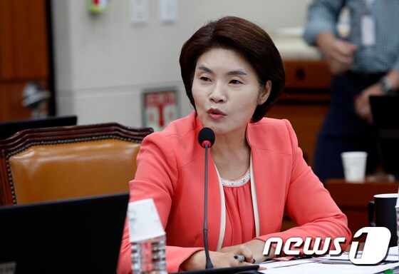 한정애 더불어민주당 의원. © News1 안은나 기자