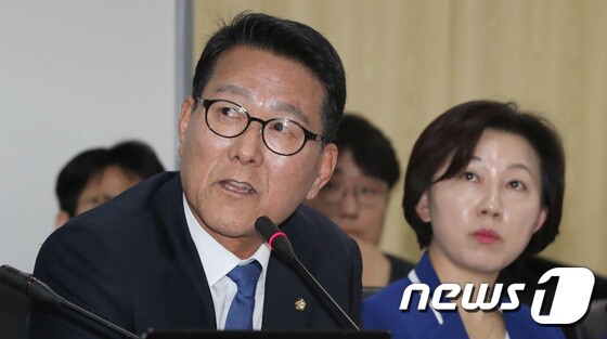 신창현 더불어민주당 의원. 뉴스1 © News1 남성진 기자
