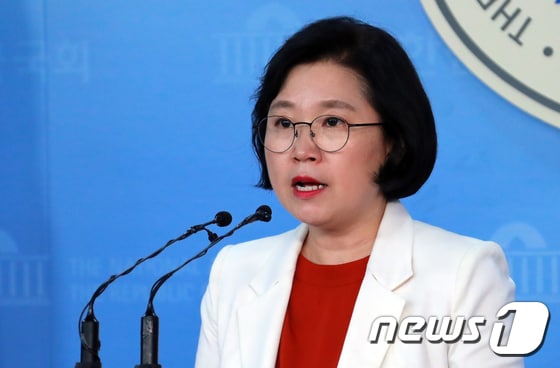 김현 더불어민주당 대변인. 뉴스1 © News1 이동원 기자