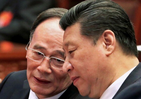 시진핑 주석과  그의 오른팔  왕치산  - SCMP 갈무리